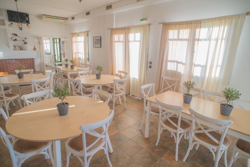 Ostria Hotel & Apartments Gavrio Extérieur photo