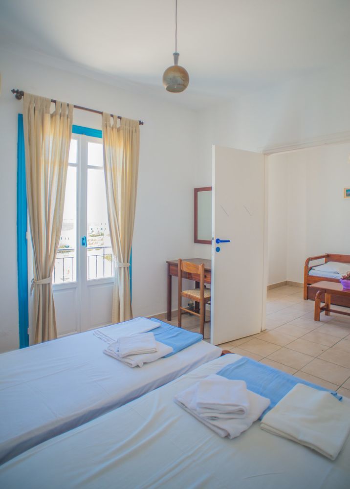 Ostria Hotel & Apartments Gavrio Extérieur photo